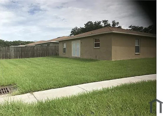 3412 Paige Pl — Photo 3