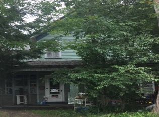 17 Pleasant St, Livingston Manor, NY 12758