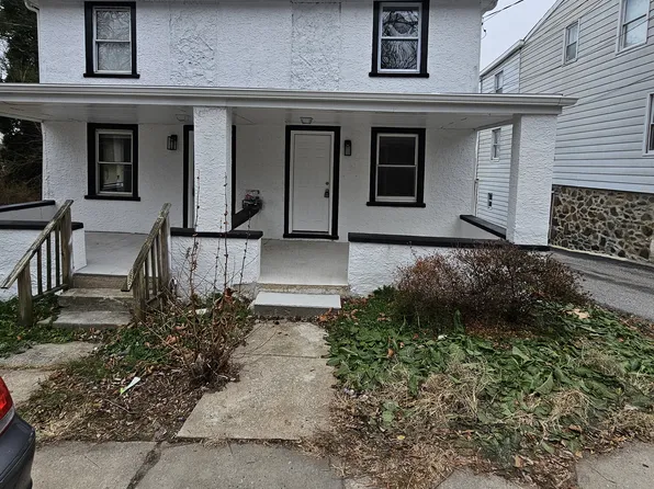 48 Old Lancaster Rd, Devon, PA 19333