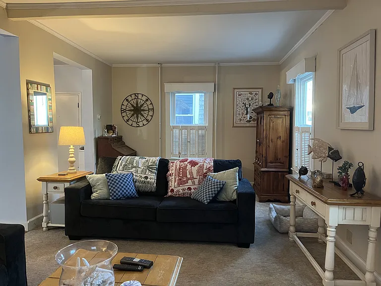 36 Dixon St — Photo 10