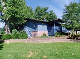 7695 Pioneer Dr, Blue Rock, OH 43720