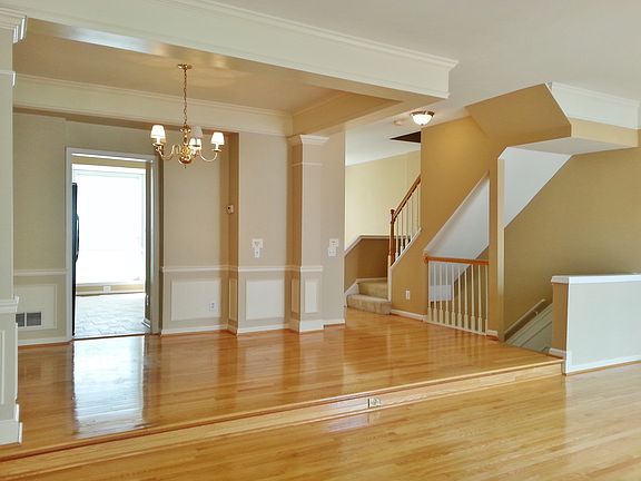 4th image of 6526 Osprey Point Ln