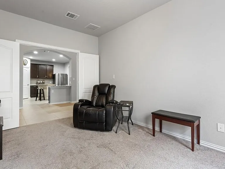 8045 Arezzo Dr — Photo 19