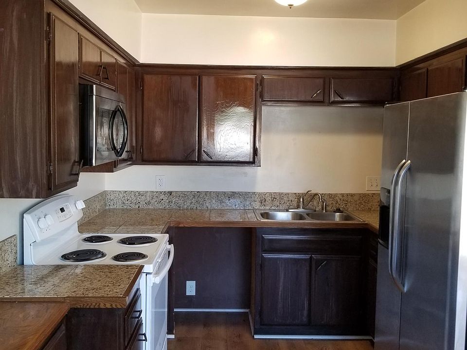 Kitchen with granite counter top