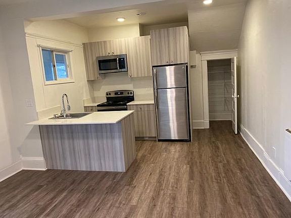 Open Kitchen