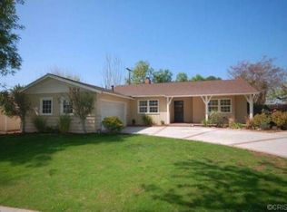 8835 Swinton Ave, North Hills, CA 91343