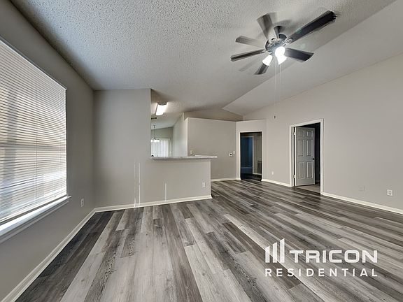 3rd image of 3154 Boynton Dr