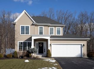 4789 Mosey Ln, Blasdell, NY 14219