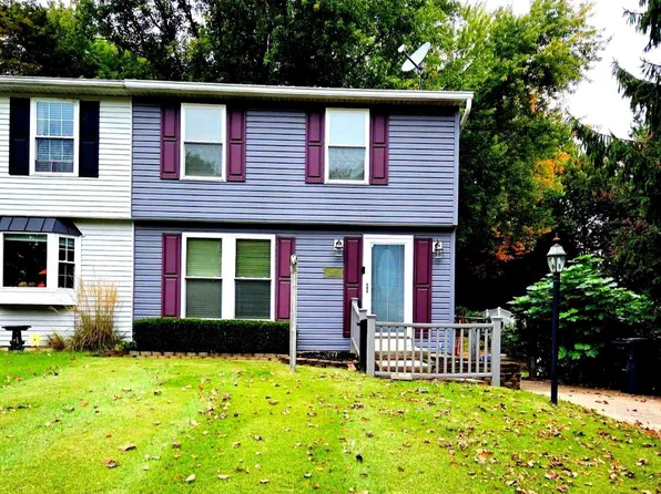 4410 Sycamore Dr, Hampstead, MD 21074