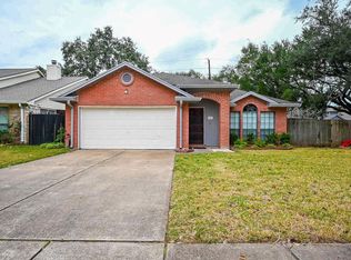 3551 Santa Rosa Ln, Sugar Land, TX 77478