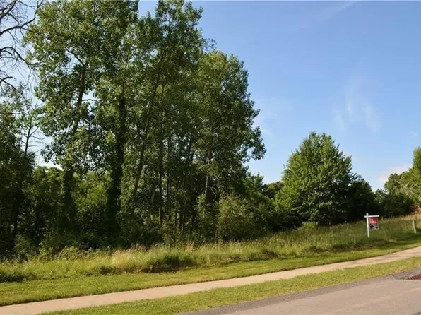 557 Macleod Dr, Gibsonia, PA 15044