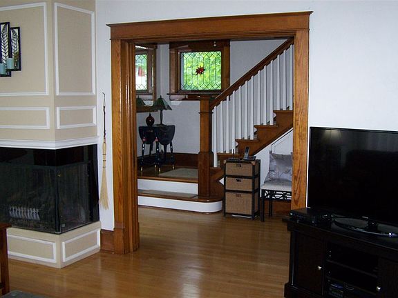 4th image of 310 N Lowell St
