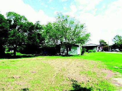 1st image of 8273 SE County Road 1020