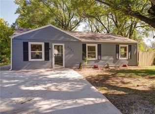 2741 S 49th St, Kansas City, KS 66106