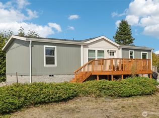 4604 Yorkshire Dr, Anacortes, WA 98221