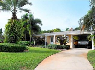 700 Cinnamon Rd, North Palm Beach, FL 33408