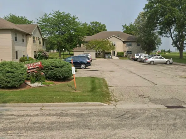 202-204 Booth St #111, Fox Lake, WI 53933