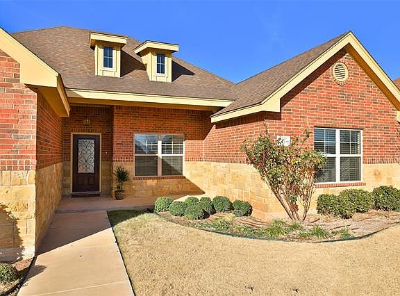 3rd image of 742 Mossy Oak Dr