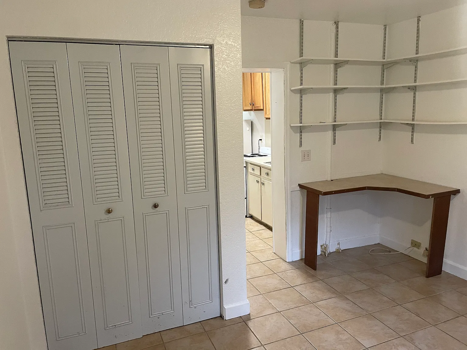 1433 W Lake Cannon Dr NW — Photo 4