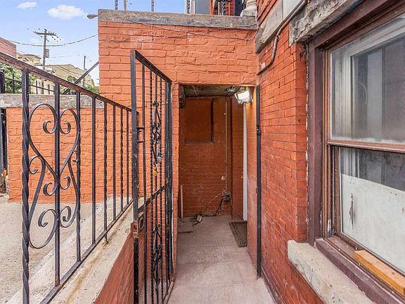 4th image of 74 Palisade Ave APT 9