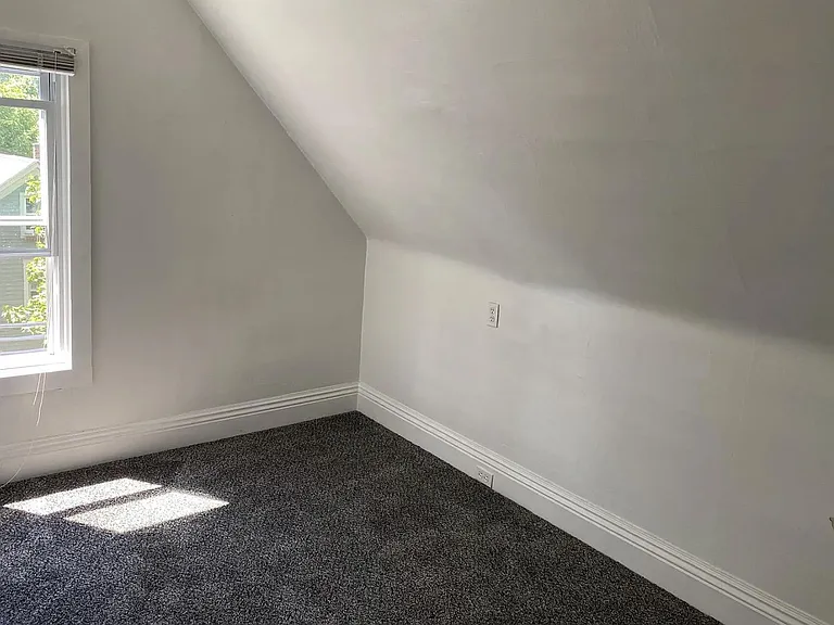 54 Mariner St #3 — Photo 2