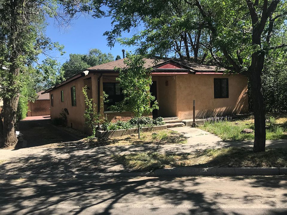 2nd image of 717 W Santa Fe Ave