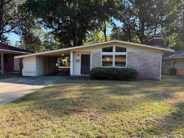 2006 W 34th Ave, Pine Bluff, AR 71603