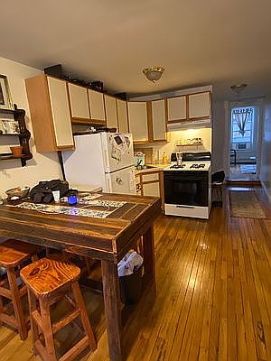 2nd image of 234 Van Brunt St #2