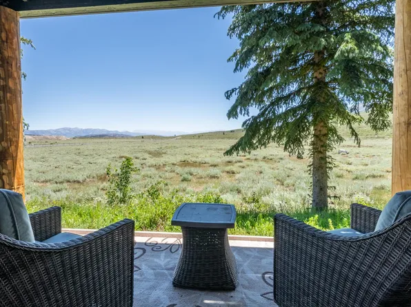 821 Fairway Cir APT 821, Mammoth Lakes, CA 93546