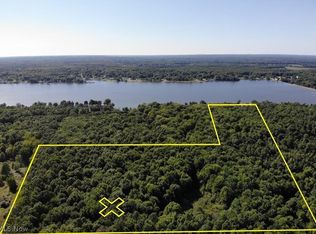 NE River Rd, Lake Milton, OH 44429