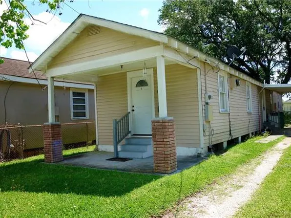 641 Avenue F, Westwego, LA 70094