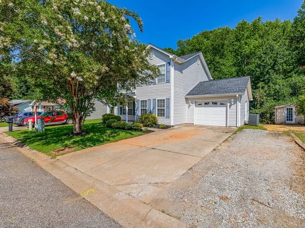 482 Pleasant Green Dr, Inman, SC 29349