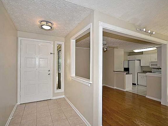 5th image of 1110 Terramont Dr