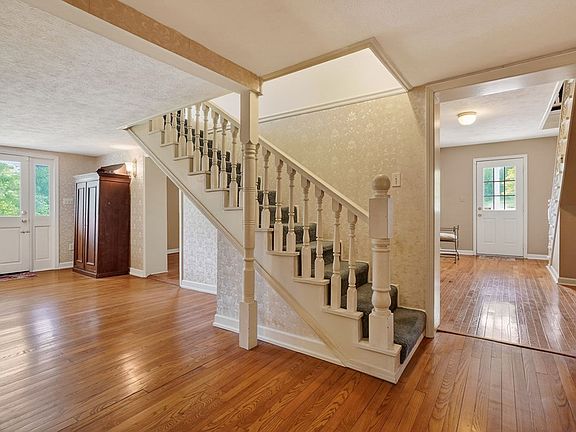 68th image of 181 Tinsley Ln