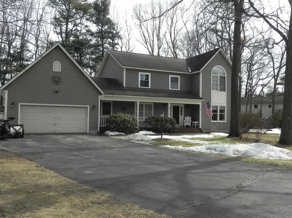 55 Longwood Circle, Colchester, VT 05446