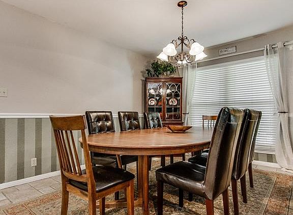 4th image of 9708 Vista View Dr