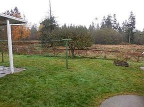 3rd image of 4815 91st Ave NE