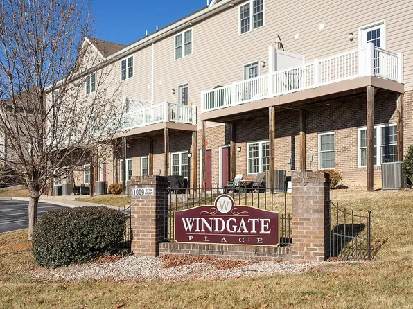 1009 Seth Drive, 1009 Seth Dr #407, Staunton, VA 24401