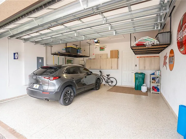 13628 Mandarin Cir — Photo 32