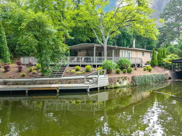 1925 Lakeshore Dr, Hot Springs, AR 71913