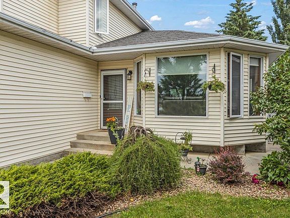 5th image of 16 Harrold Pl