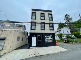 49 Hill St #3, Waterbury, CT 06704