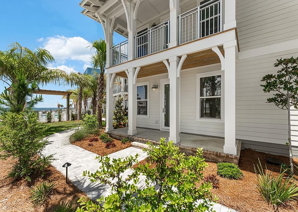 1st image of 264 Dockside Dr