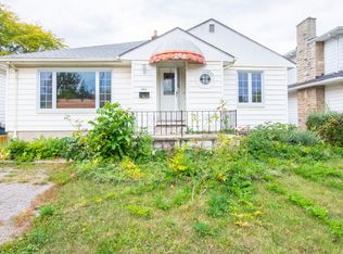 284 Glenridge Ave, Saint Catharines, ON L2T 3K4