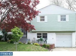 3 Plymouth Ct, Mount Holly, NJ 08060