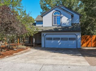 3044 NE Lansing Ct, Bend, OR 97701