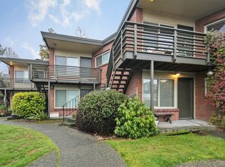 3261 Franklin Ave E APT 3, Seattle, WA 98102