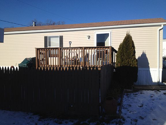 3rd image of 2201 Old Westminster Pike Trlr 27