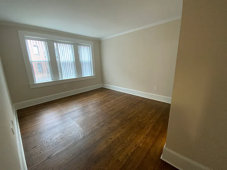 16 Short St #2 — Photo 11