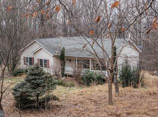 1195 Shangri La Rd, Bentonville, VA 22610